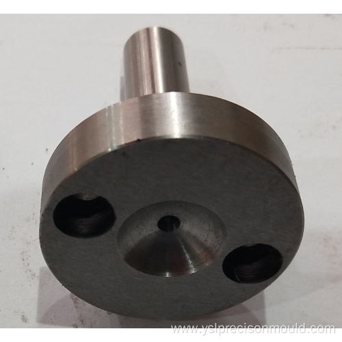 Round mold parts in steel material